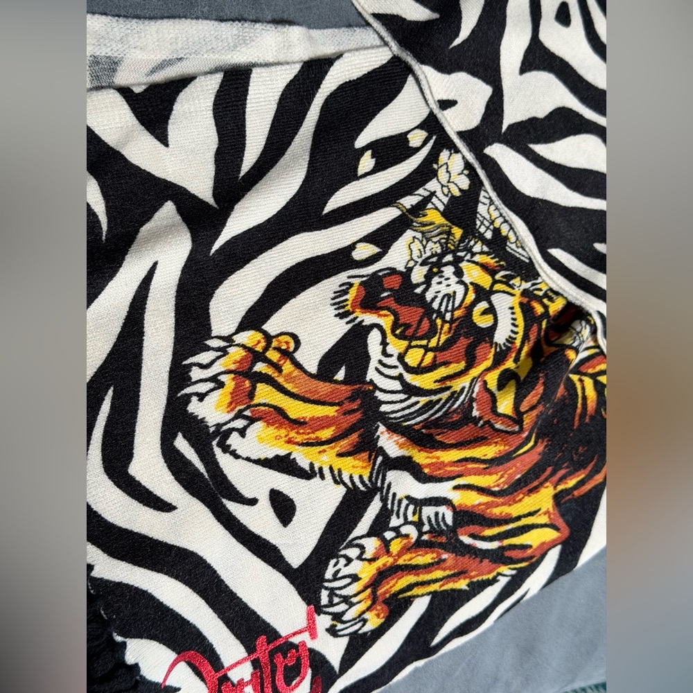 Ed Hardy Christian Audigier Zebra Tiger Print Scarf - Picture 2 of 5
